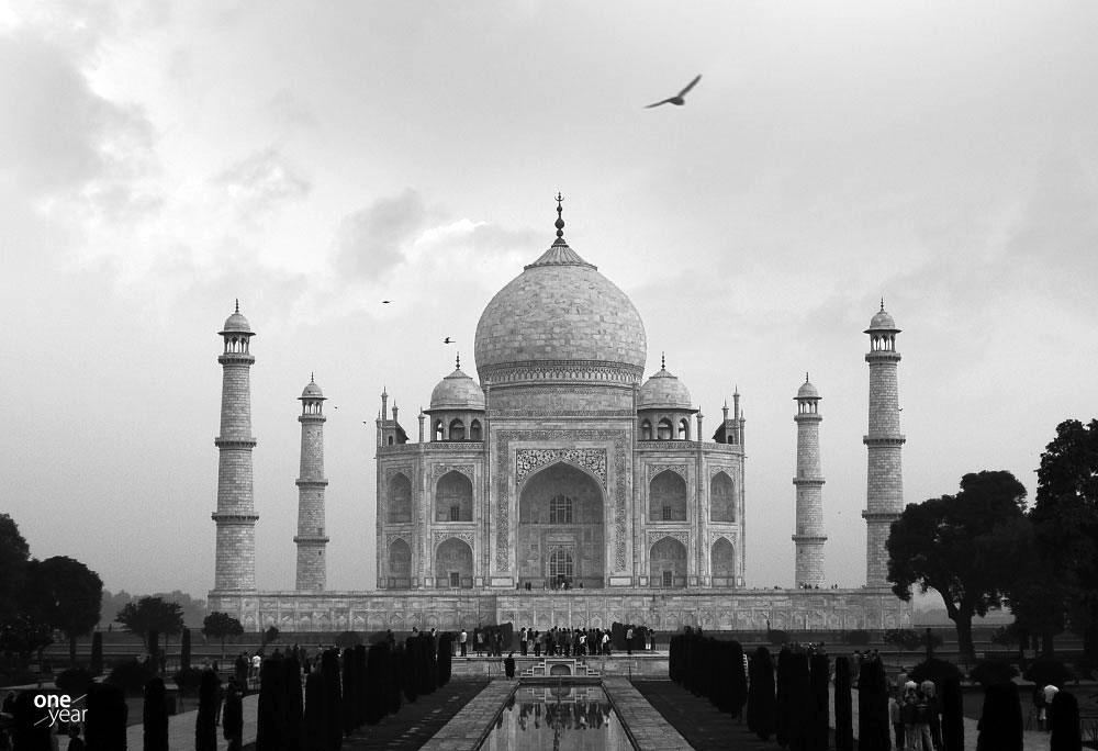 oneyear-india-001-b