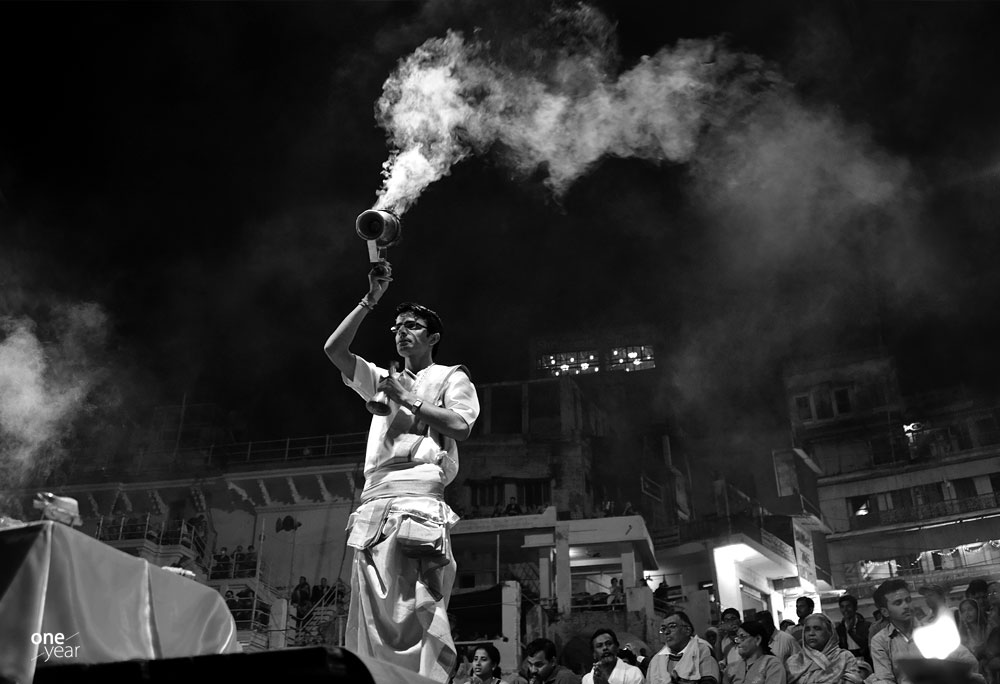 oneyear-india-002-b